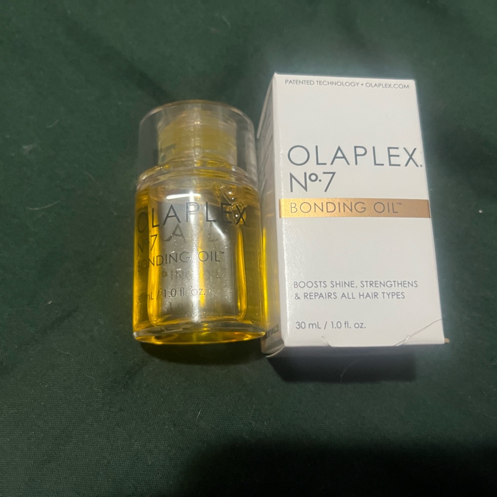 OLAPLEX No.7 Bonding Oil - Radiant Yellow Serum